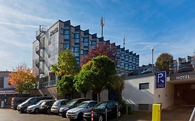 H+ Hotel Koeln Bruehl By Sunday Hotels